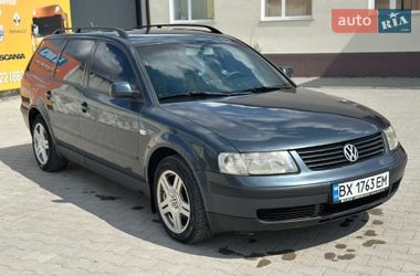 Універсал Volkswagen Passat 2000 в Волочиську