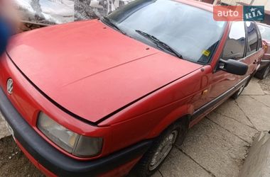 Седан Volkswagen Passat 1993 в Ивано-Франковске