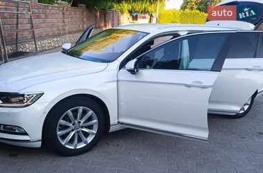 Универсал Volkswagen Passat 2019 в Хмельницком