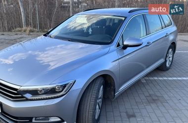 Універсал Volkswagen Passat 2017 в Дубні