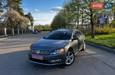 Седан Volkswagen Passat 2012 в Умани