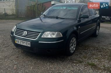Седан Volkswagen Passat 2004 в Харькове