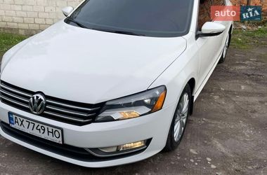 Седан Volkswagen Passat 2012 в Харькове
