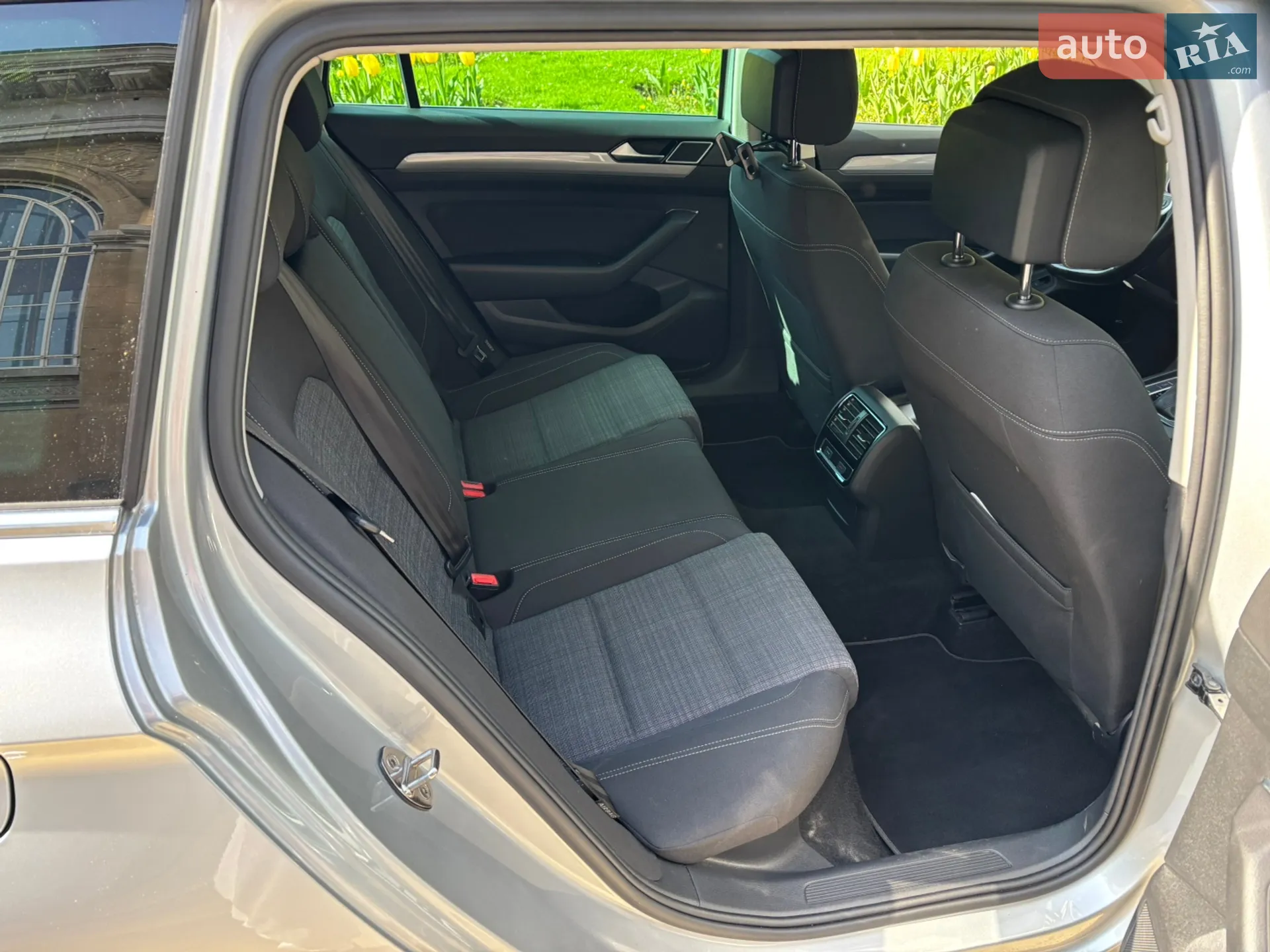 2019 Volkswagen Passat - мініатюра 17