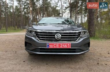 Седан Volkswagen Passat 2021 в Житомирі