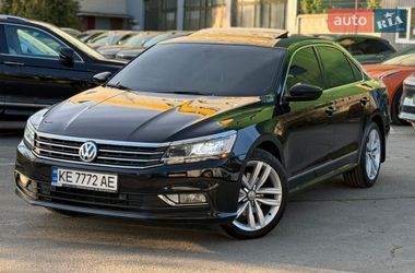 Седан Volkswagen Passat 2016 в Києві