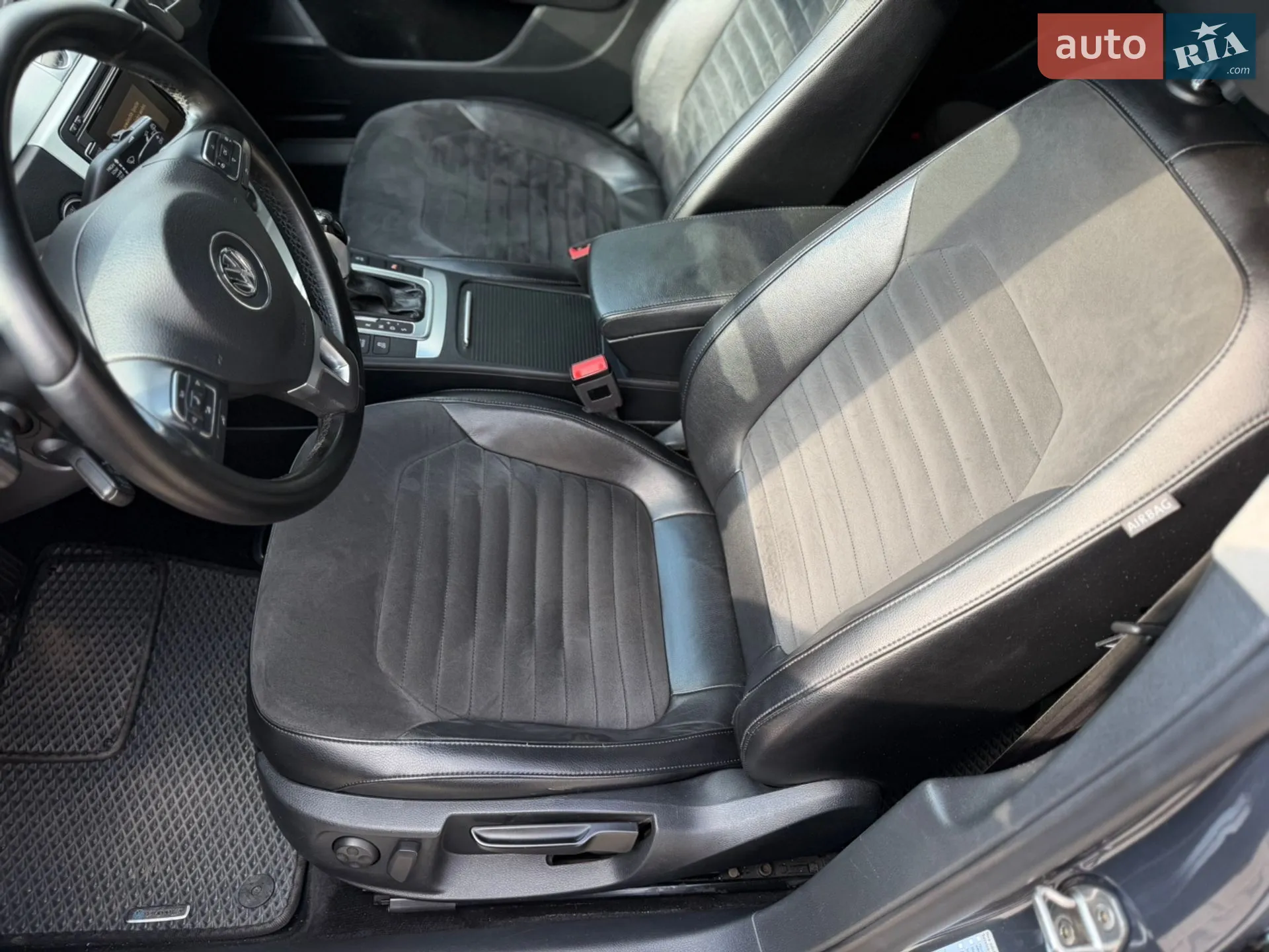 2012 Volkswagen Passat - мініатюра 22