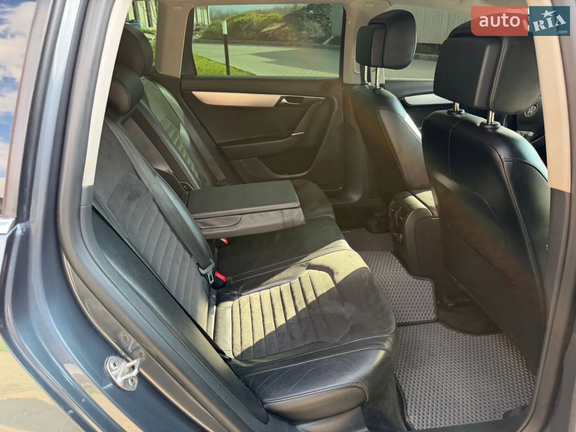 2012 Volkswagen Passat - мініатюра 31