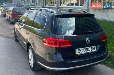 Універсал Volkswagen Passat 2012 в Львові