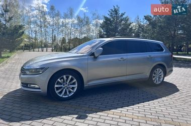 Универсал Volkswagen Passat 2015 в Судовой Вишне
