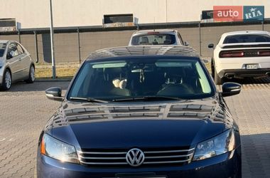 Седан Volkswagen Passat 2015 в Києві