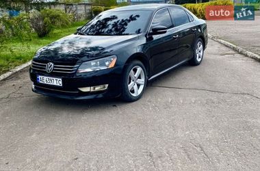 Седан Volkswagen Passat 2012 в Синельниково