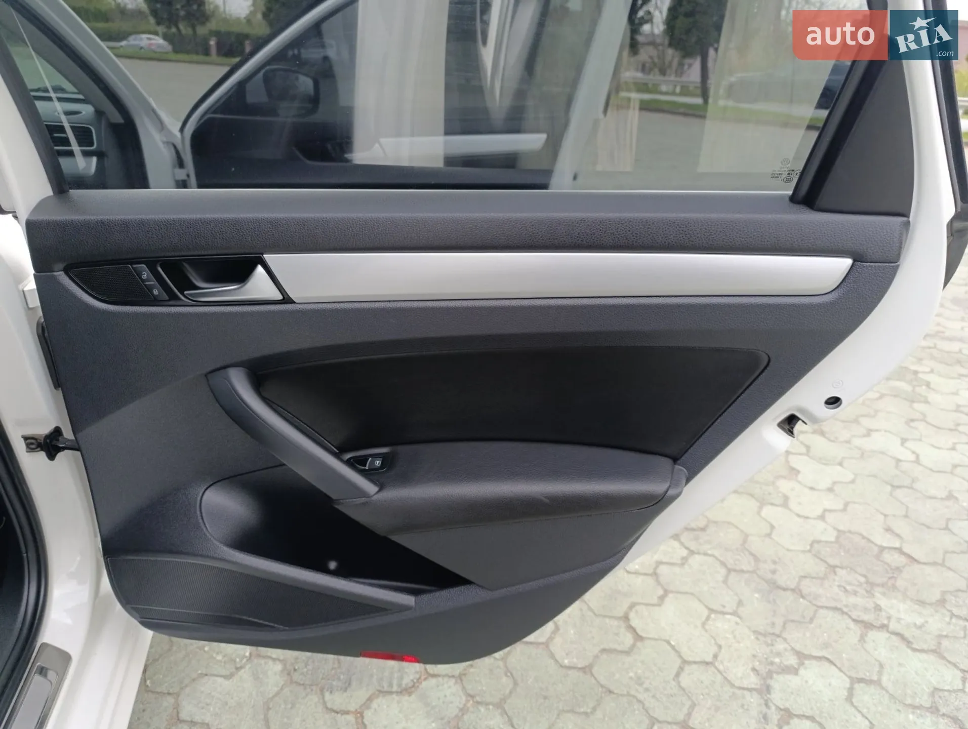 2012 Volkswagen Passat - мініатюра 30