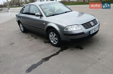 Седан Volkswagen Passat 2002 в Дашеві
