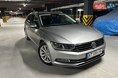 Универсал Volkswagen Passat 2017 в Ивано-Франковске