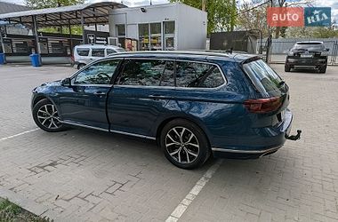 Універсал Volkswagen Passat 2020 в Львові