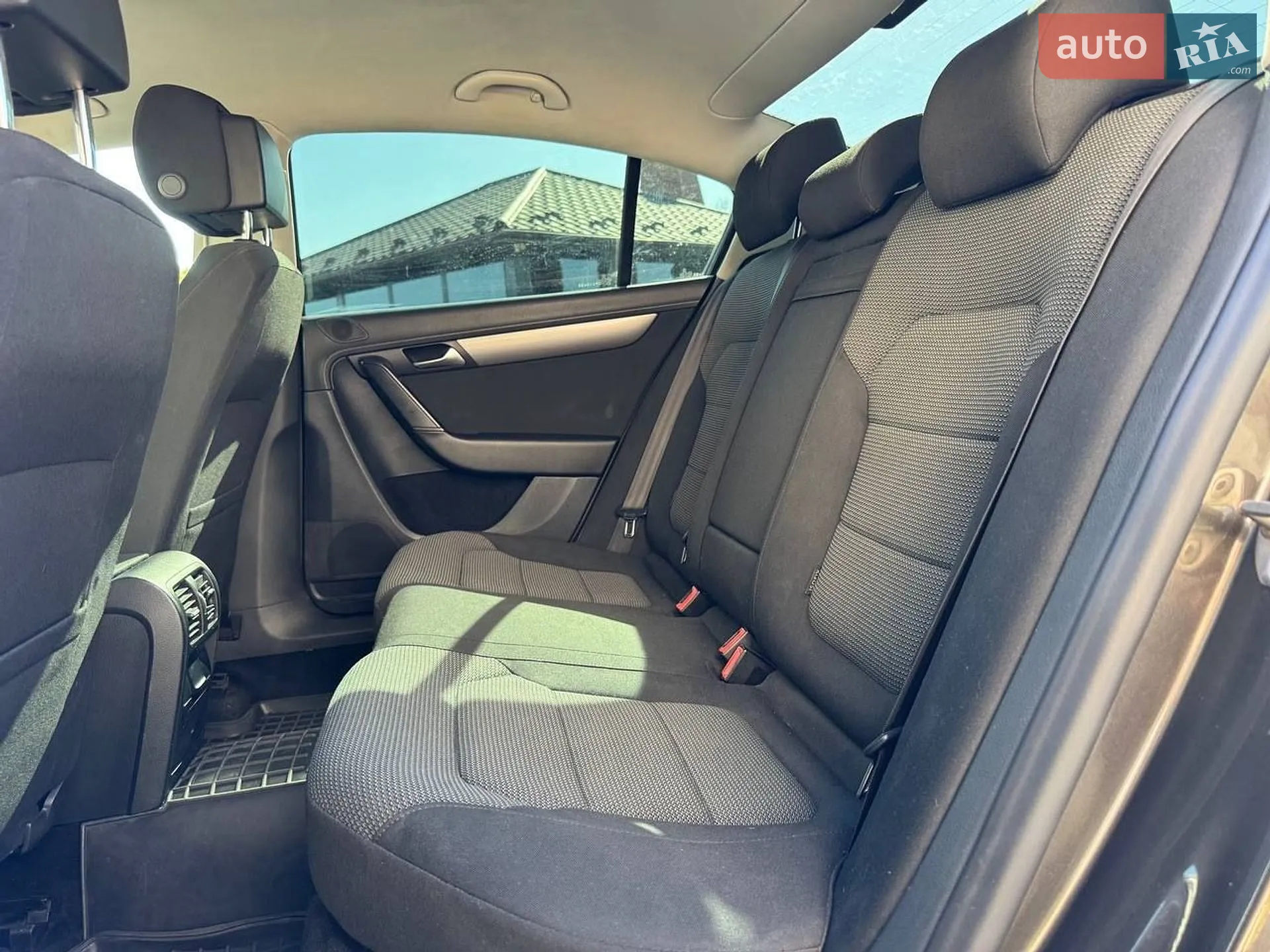 2013 Volkswagen Passat - мініатюра 3