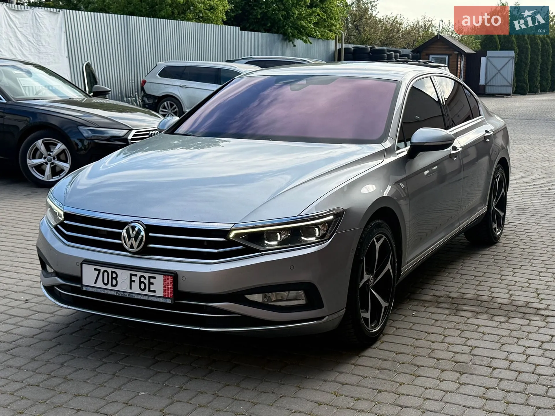 2019 Volkswagen Passat - фото 1
