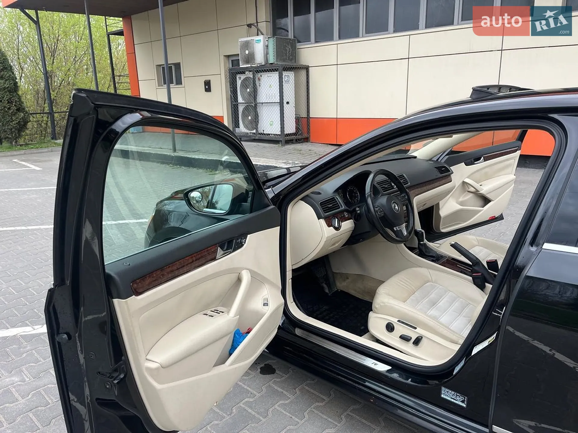 2012 Volkswagen Passat - мініатюра 16