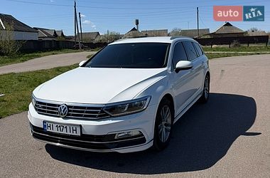 Універсал Volkswagen Passat 2017 в Полтаві