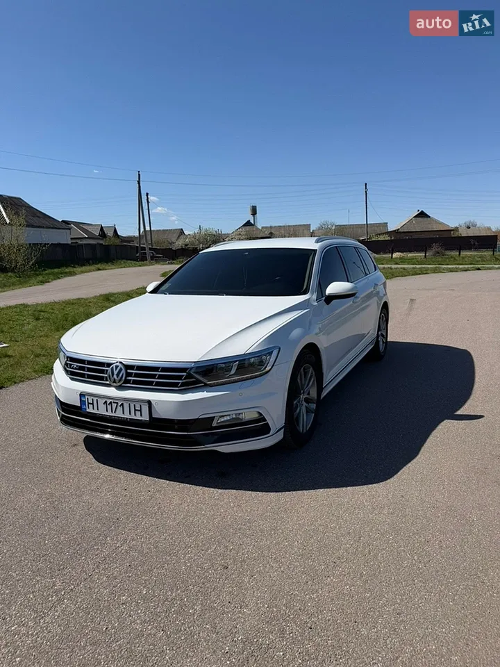 2016 Volkswagen Passat - мініатюра 5