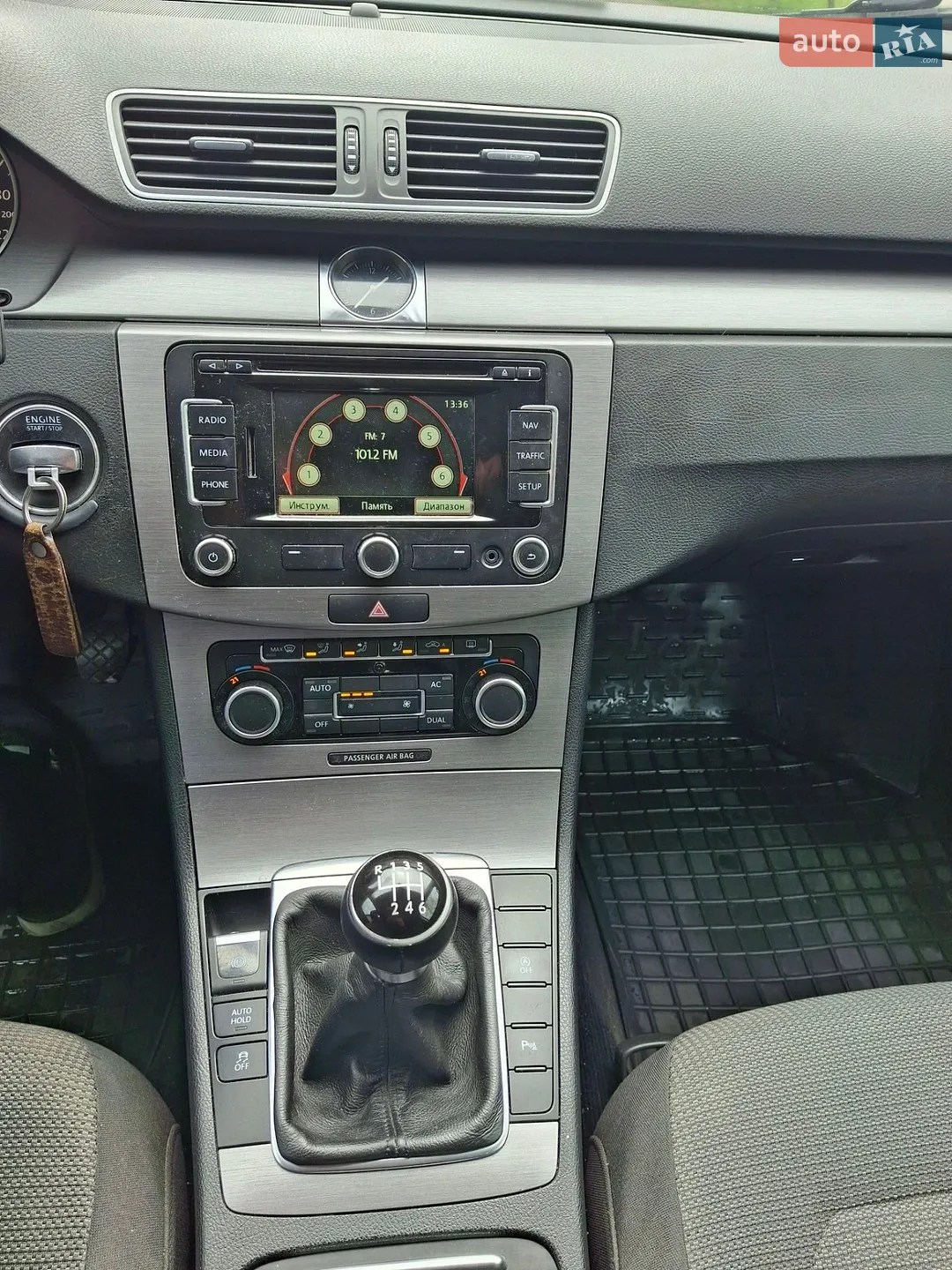 2011 Volkswagen Passat - мініатюра 3