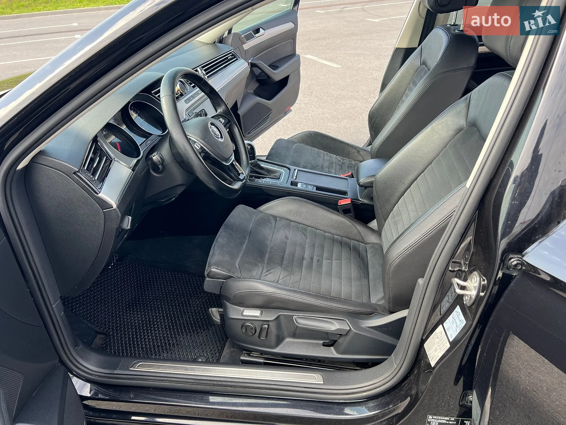 2015 Volkswagen Passat - мініатюра 9