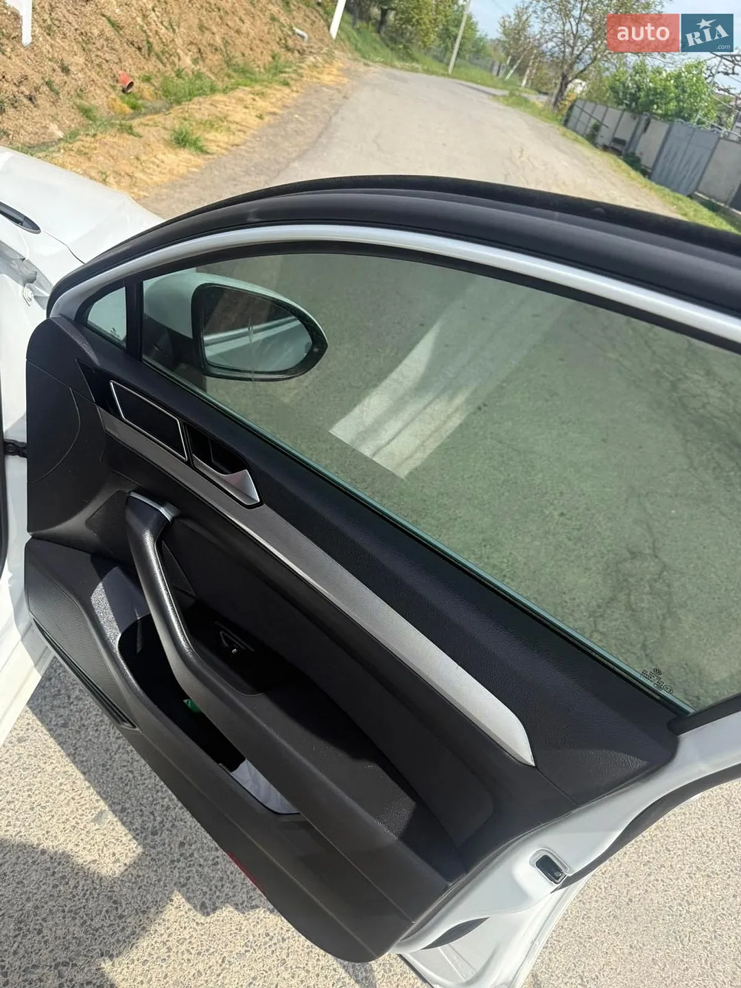 2017 Volkswagen Passat - мініатюра 16