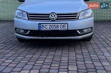 Универсал Volkswagen Passat 2014 в Львове