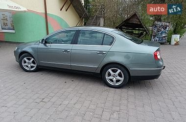 Седан Volkswagen Passat 2005 в Городенці