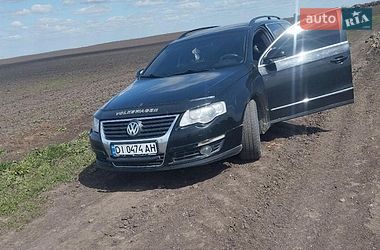 Универсал Volkswagen Passat 2006 в Теофиполе
