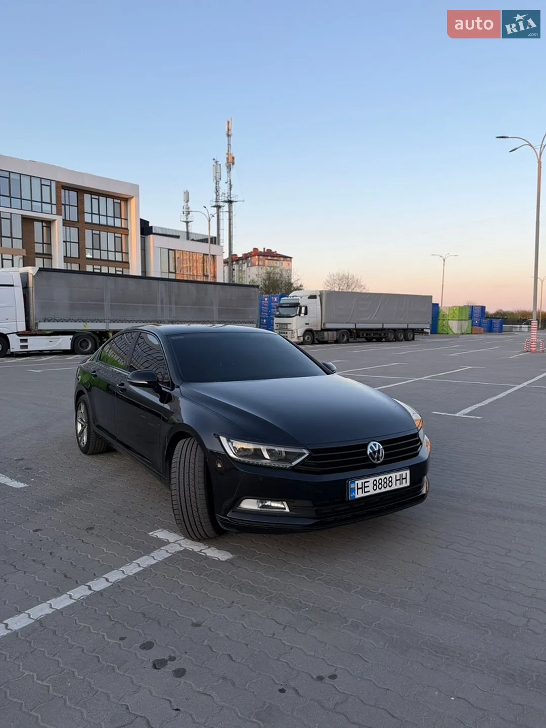 2018 Volkswagen Passat - мініатюра 3