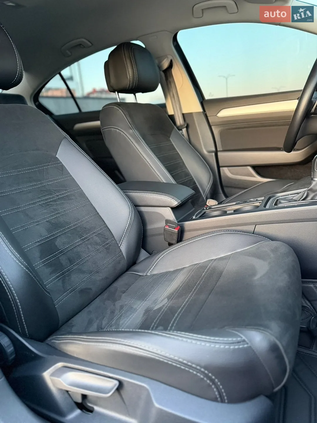 2018 Volkswagen Passat - мініатюра 12