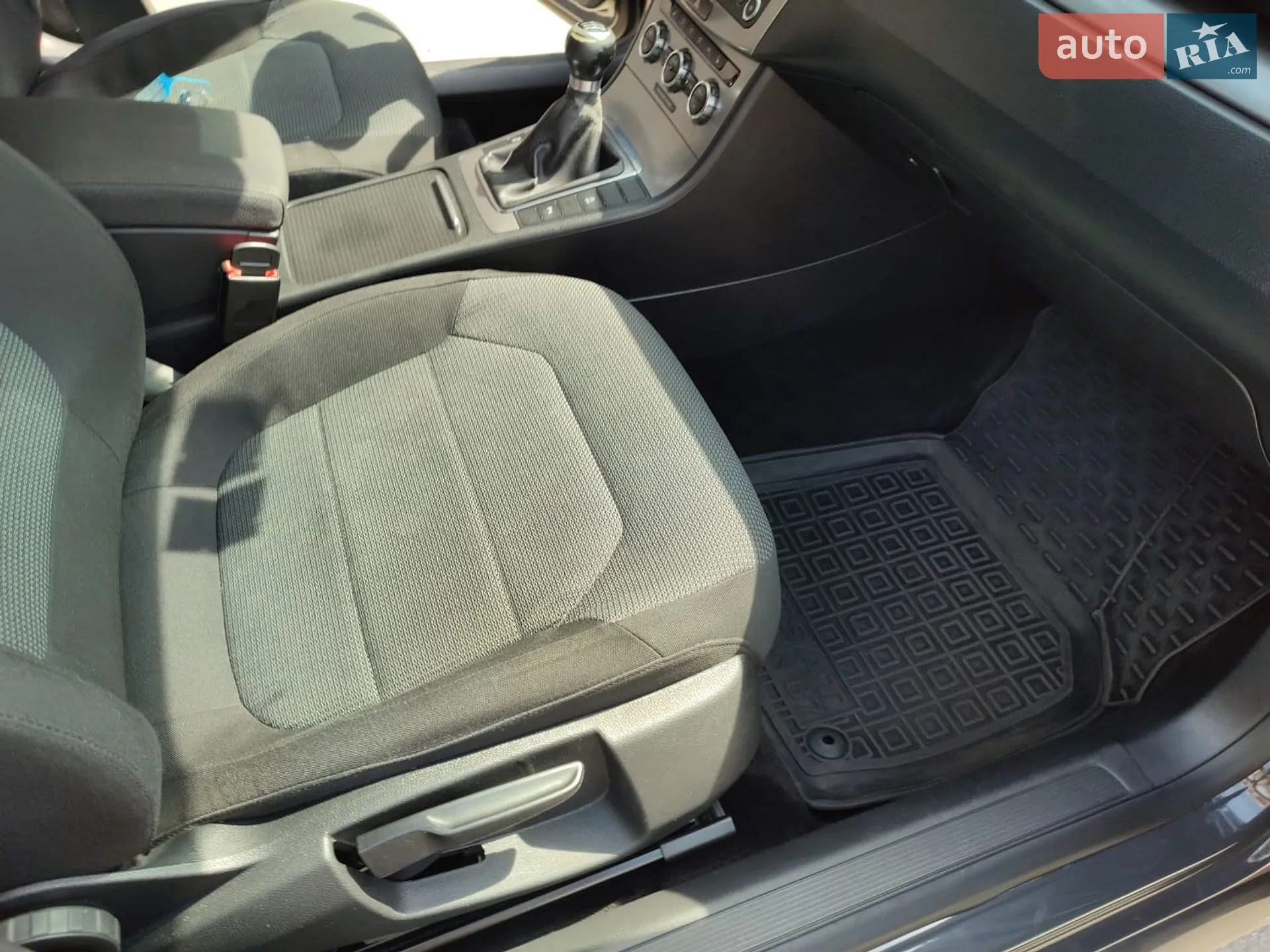 2012 Volkswagen Passat - мініатюра 29