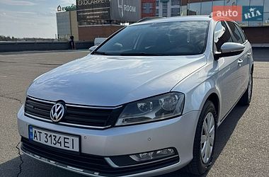Універсал Volkswagen Passat 2013 в Києві