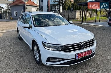 Универсал Volkswagen Passat 2024 в Калуше
