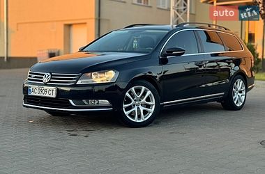 Універсал Volkswagen Passat 2010 в Луцьку