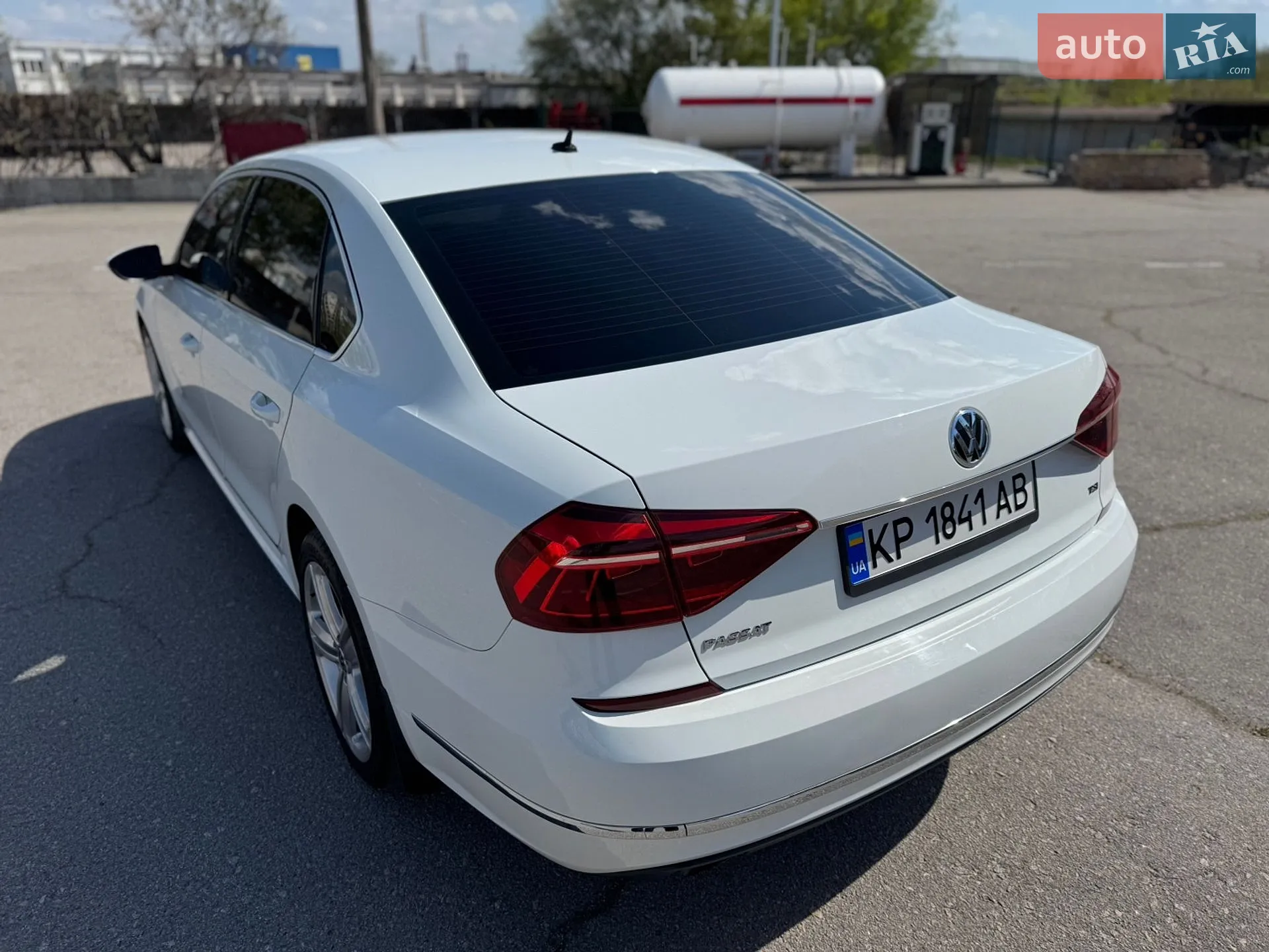 2016 Volkswagen Passat - мініатюра 10