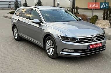 Універсал Volkswagen Passat 2018 в Луцьку