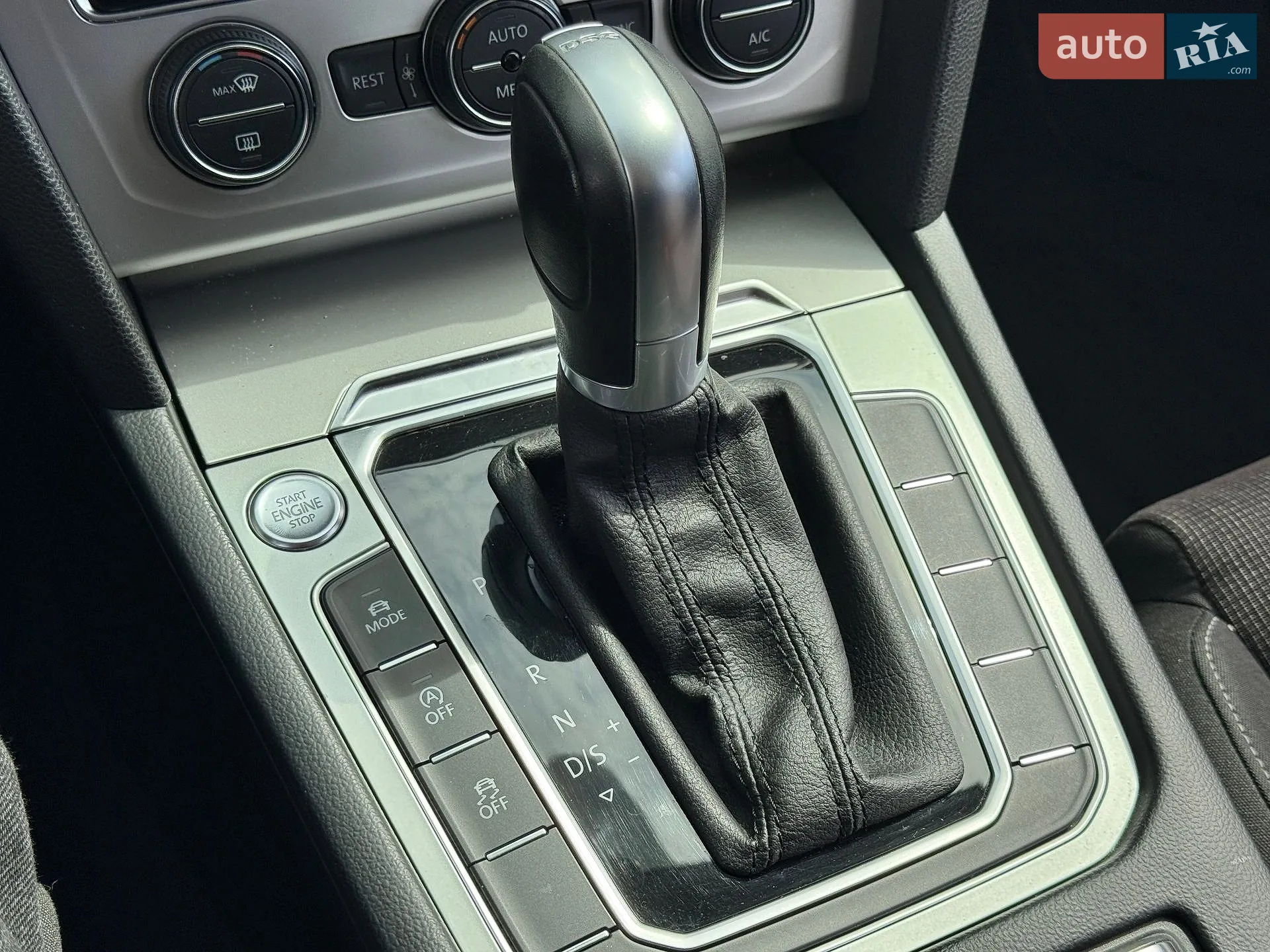 2016 Volkswagen Passat - мініатюра 20