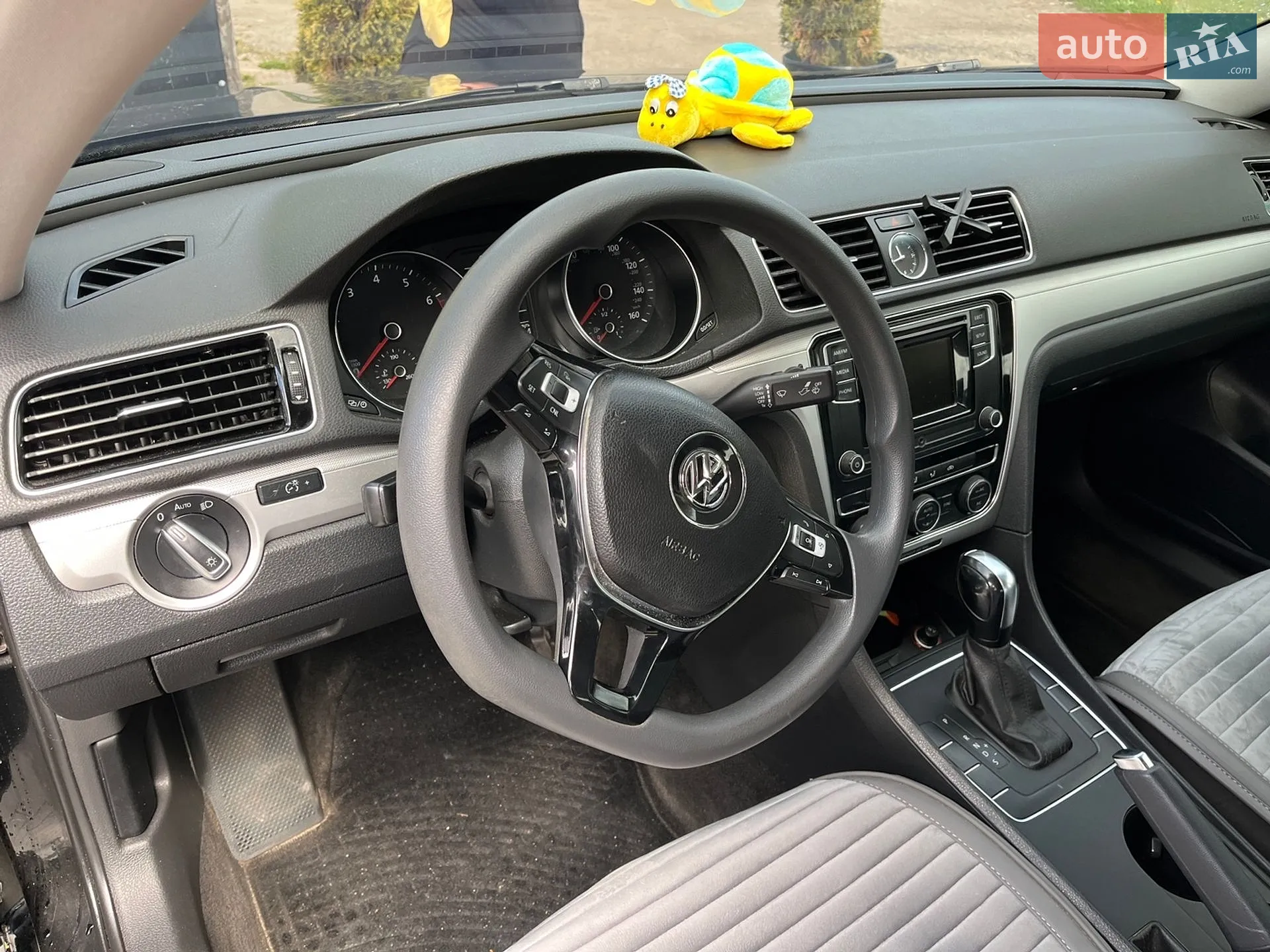 2016 Volkswagen Passat - мініатюра 12