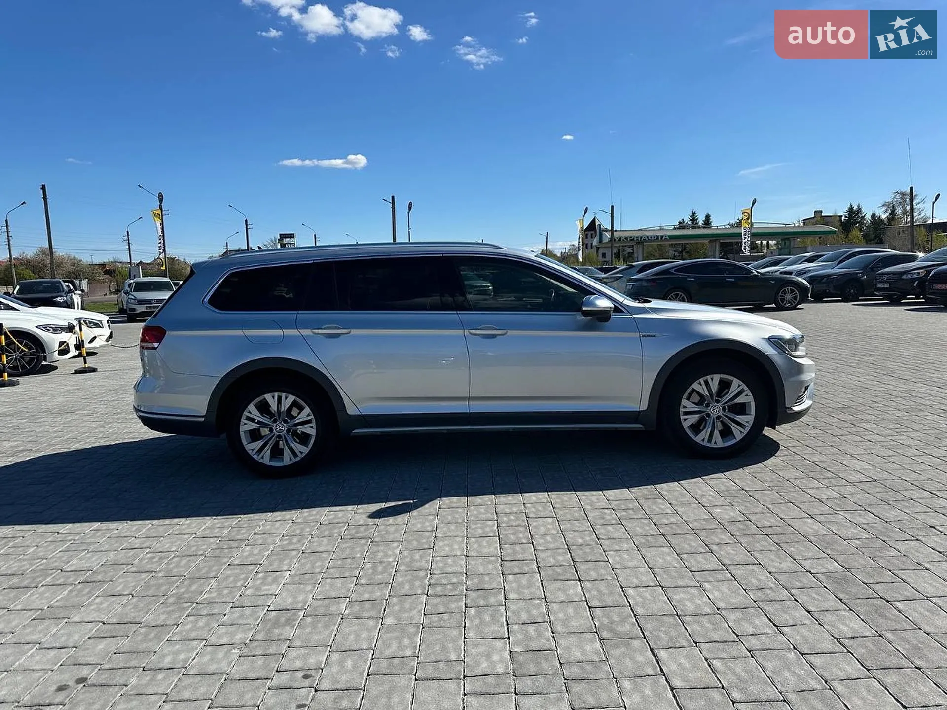 2016 Volkswagen Passat - мініатюра 8