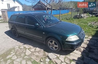 Універсал Volkswagen Passat 2002 в Теребовлі