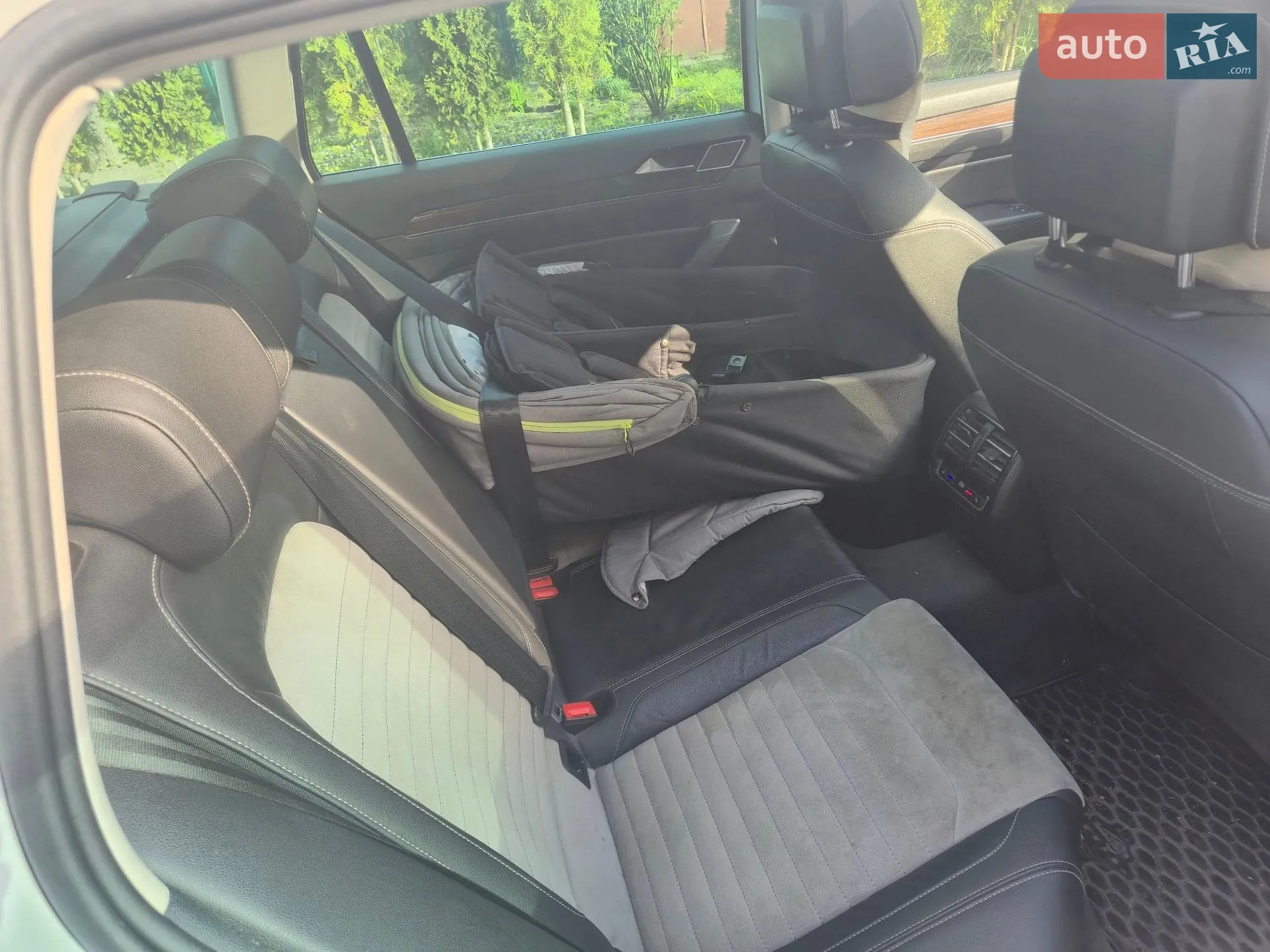 Volkswagen Passat 2015 VIN WVWZZZ3CZGE142768 фото оголошення 15 з 16