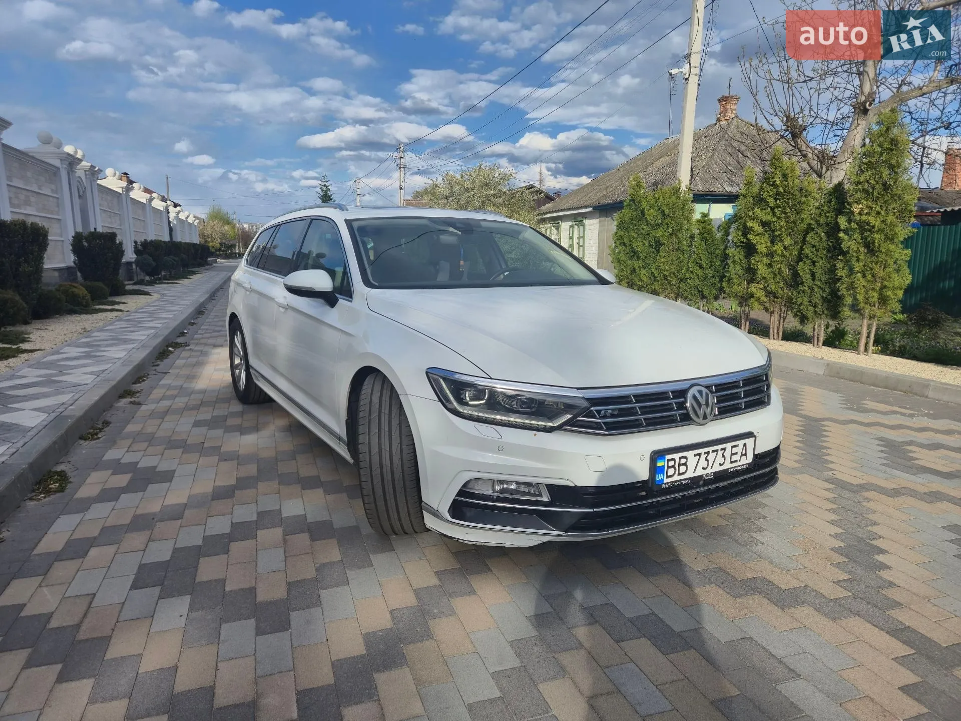 Volkswagen Passat 2015 VIN WVWZZZ3CZGE142768 фото оголошення 13 з 16