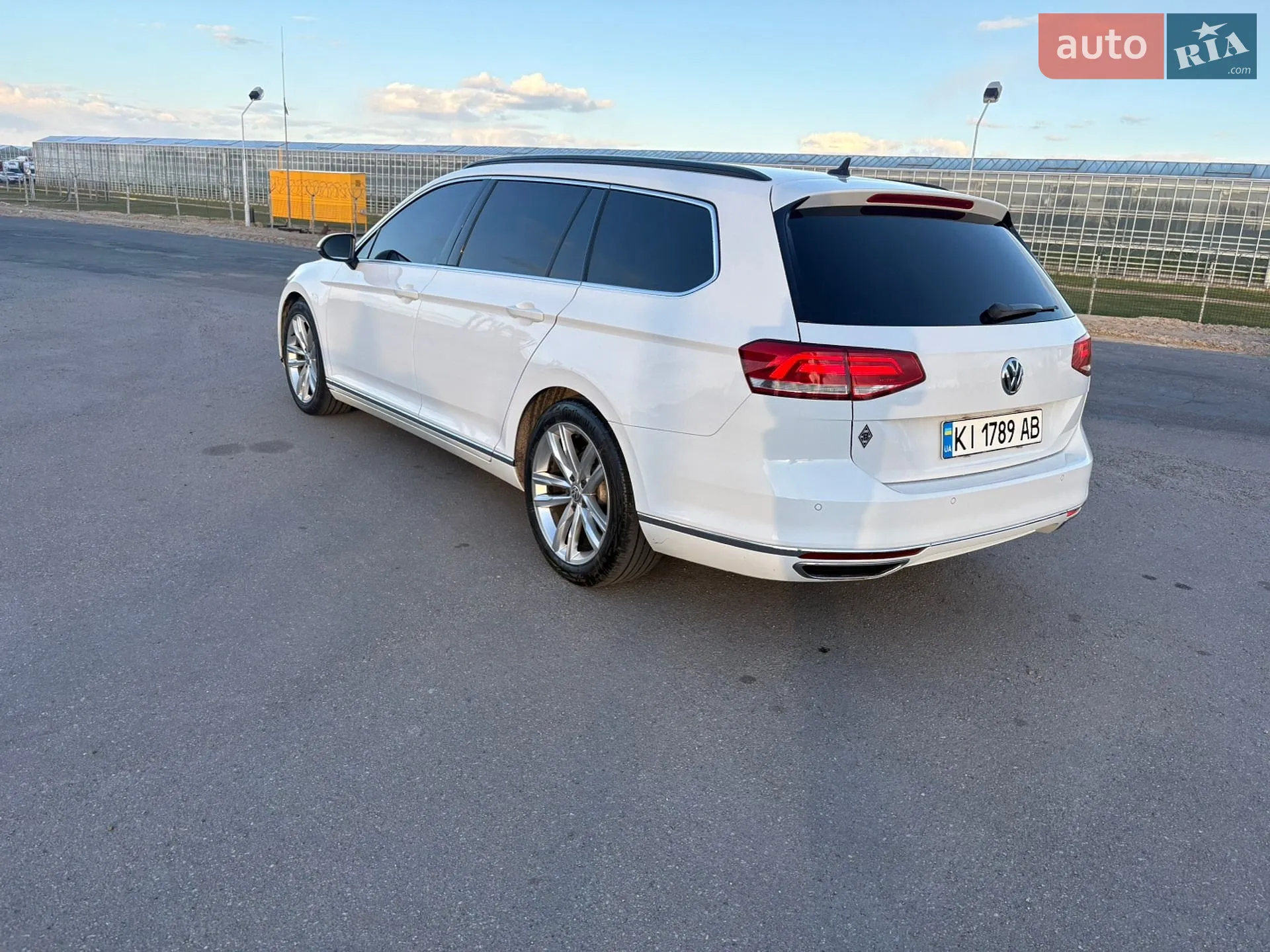 2019 Volkswagen Passat - мініатюра 8