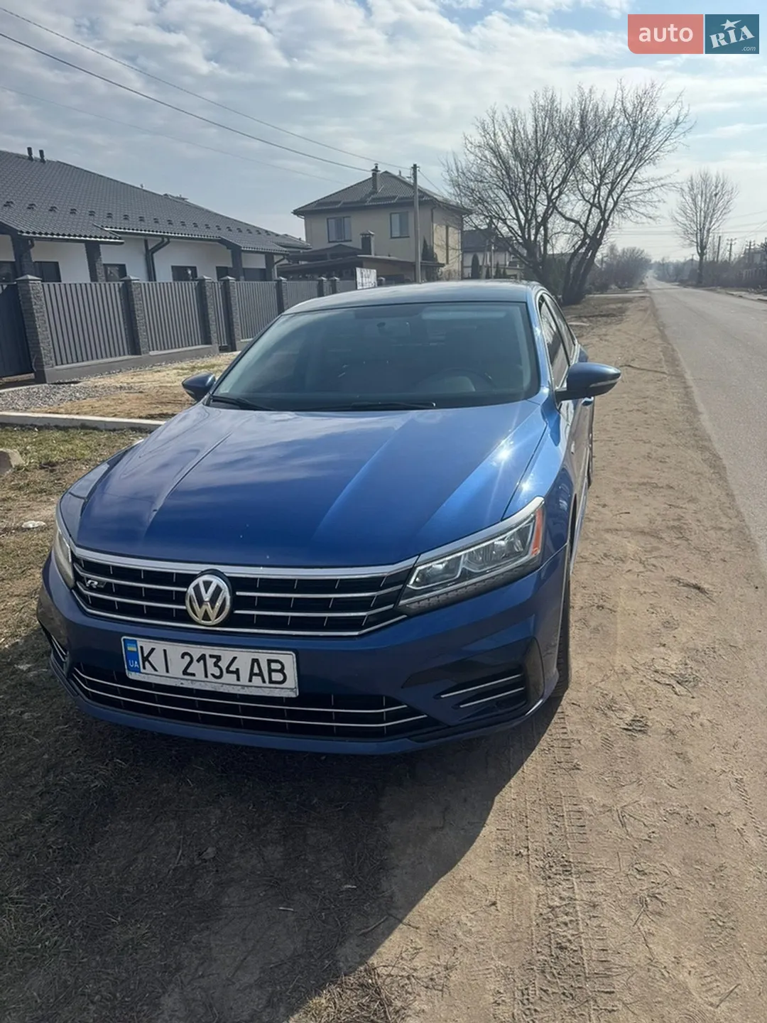 2017 Volkswagen Passat - фото 1