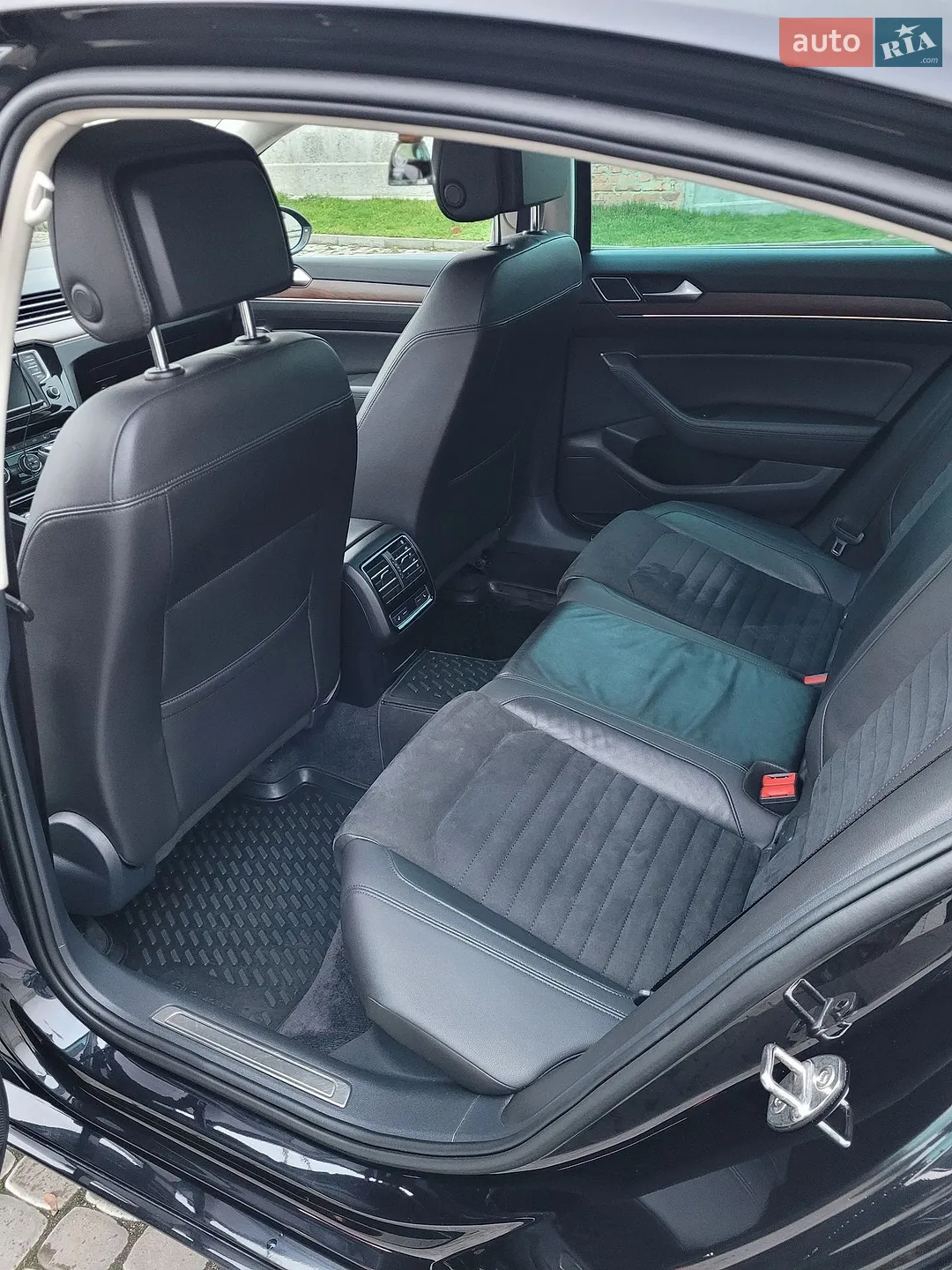2017 Volkswagen Passat - мініатюра 14