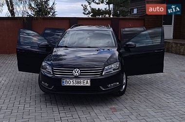 Универсал Volkswagen Passat 2012 в Кременце
