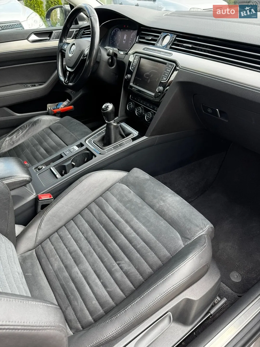 2015 Volkswagen Passat - мініатюра 22